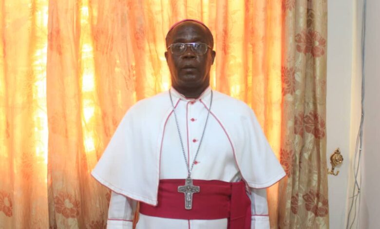 Adhere to BoG's regulations - Archbishop urges banks, others - Otec 102 ...