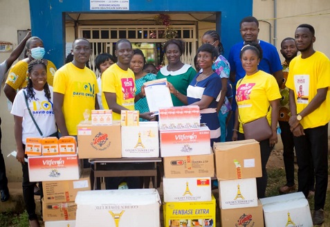 A/R: DOM donates life-saving drugs to Bebu Methodist Clinic - Otec 102.9 FM